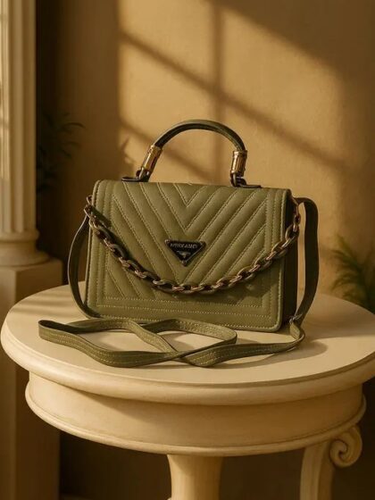 Verde Élégance Chain Satchel